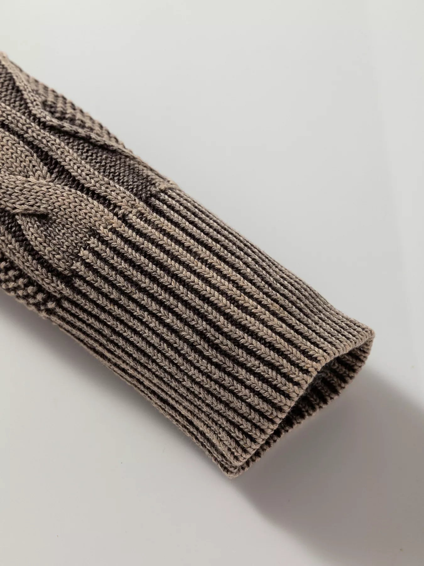 15ed552a2fe348adaeebc3fc0ffe94a5-Max-Origin